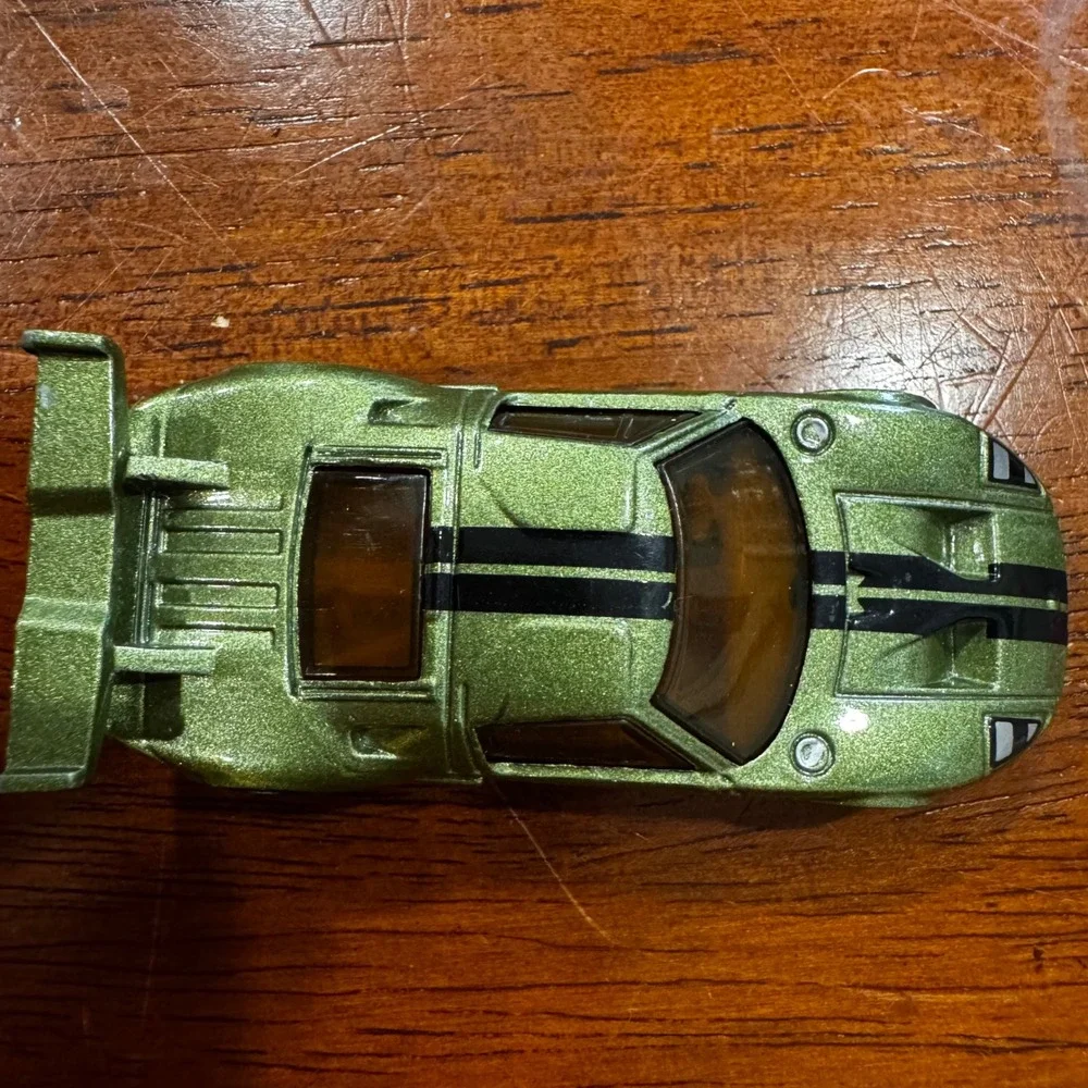 Hot Wheels Ford GT LM Metallic Green Black Stripes Number 1 Race Car DHR73 K52